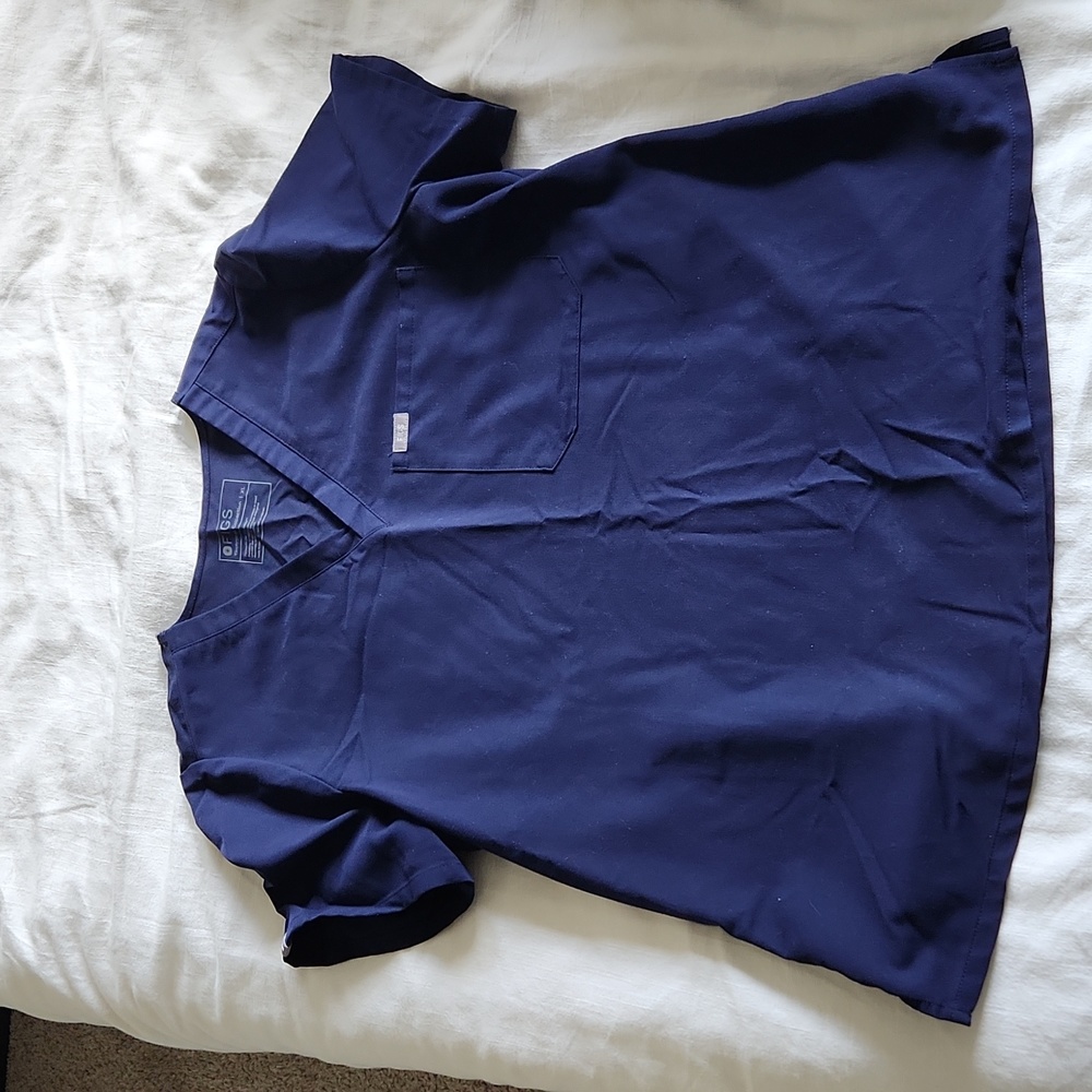 Figs One Pocket Scrub Top